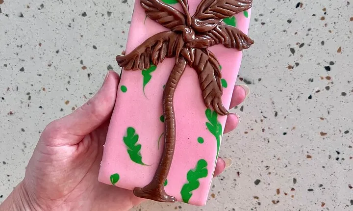 Tropical Palm Tree Chocolate Decorating Class