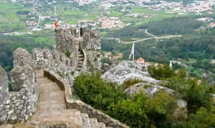 3-Night Private Tour of Lisbon, Sintra, Cascais, Estoril, Sesimbra and Arrábida