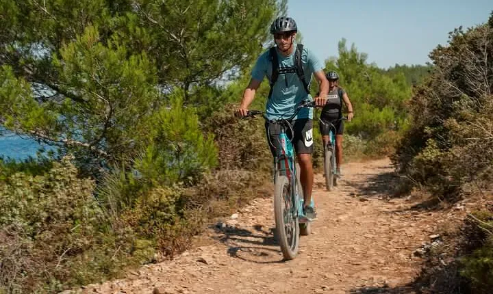 Electric Off-Road Scooter Tour in Pula