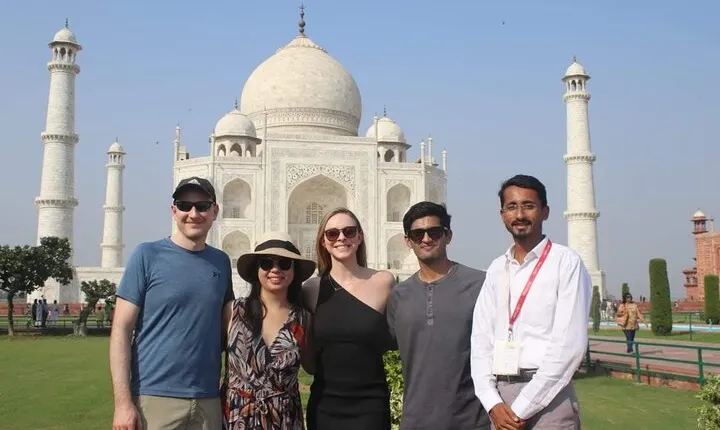 Taj Mahal, Agra fort and Baby Taj Day Tour From Delhi by Car