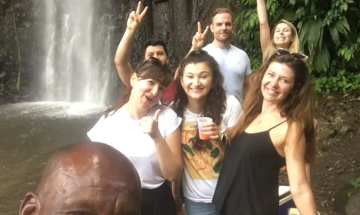 5 Hour Tour at Dark View Falls and Pirates of the Caribbean Set
