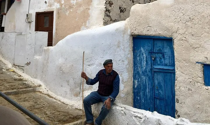 Santorini: Local Life Full Day Tour