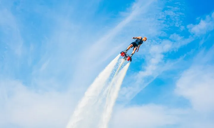 Best Flyboard in Dubai - 25 Minutes