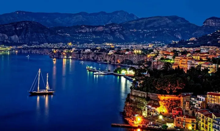 Transfer from Rome to the Sorrento Coast