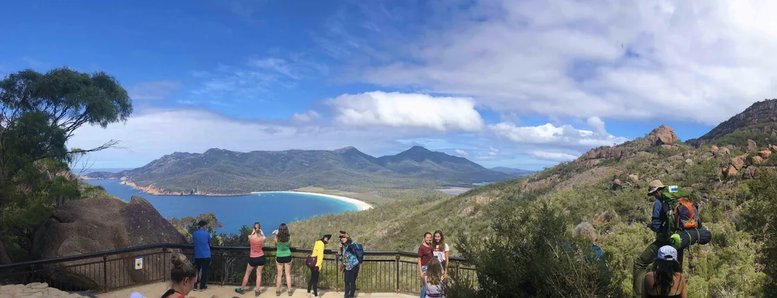 Wineglass Bay and Freycinet National Park Day Tour