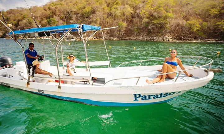 Exclusive 7 bays of Huatulco by Panga Boat or Yacht.