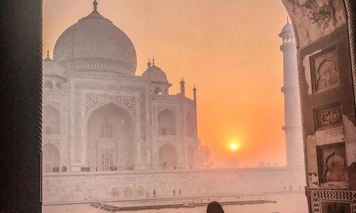 Private Taj Mahal Sunrise Tour from from Delhi