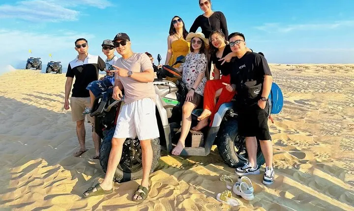 Quang Binh: 3 Day Tour with Paradise Cave and Dark Cave