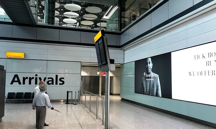 Heathrow Airport Private Transfers to/from London (Postcode WC1 to WC2)