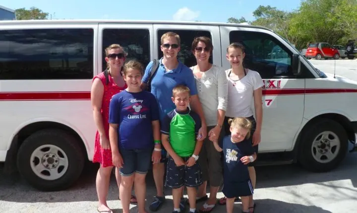 Cozumel Shore Excursion: 5-Hour Sightseeing Tour with Private Driver