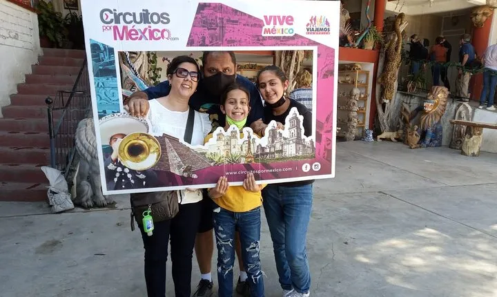 Mexico City Tour and Visit Chapultepec Castle. Private service