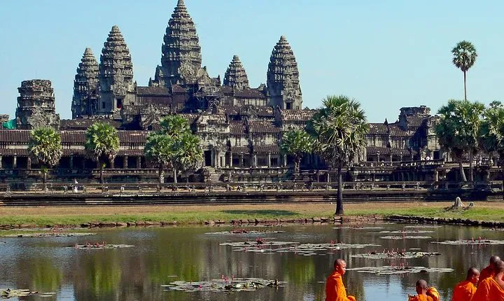 Phnom Penh and Siem Reap 5-Day Tour