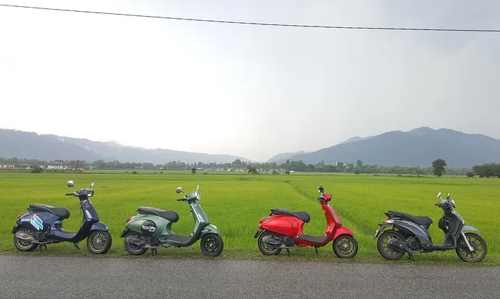 Vespa Morning Tour