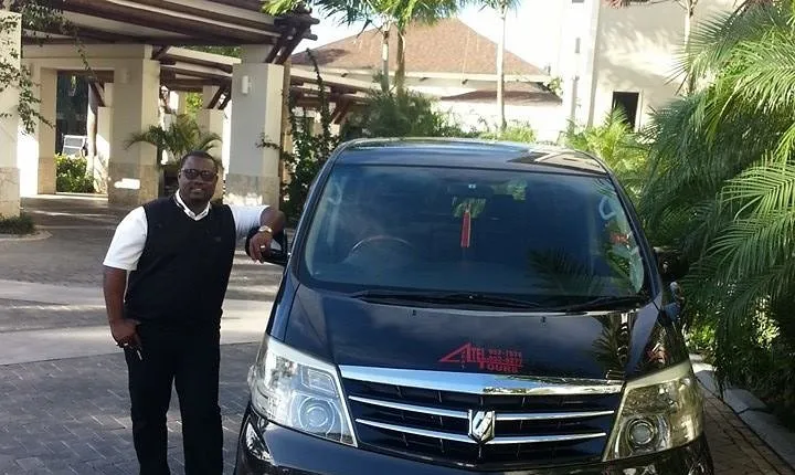 Private Sangster Airport Transfer to Negril Hotels