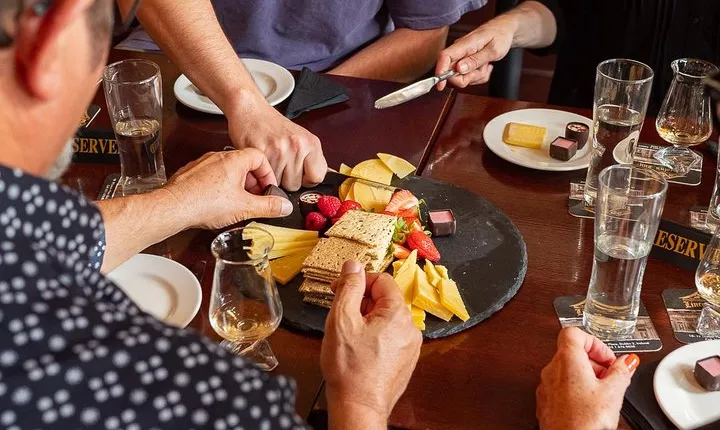 Deluxe Whiskey and Food Tasting in Dublin