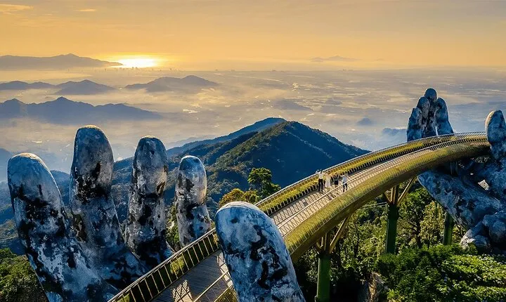 DA NANG CITY sites & BA NA HILLS – GOLDEN BRIDGE full day tour