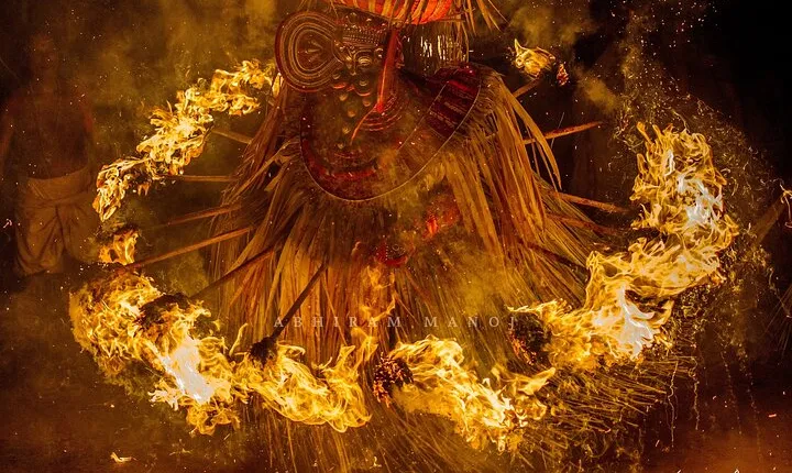 Theyyam Ritual Exploration Private Tour in Kannur with Pickup