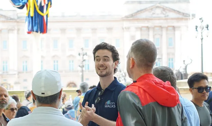 London: Landmarks Walking Tour & Harry Potter Walking Tour