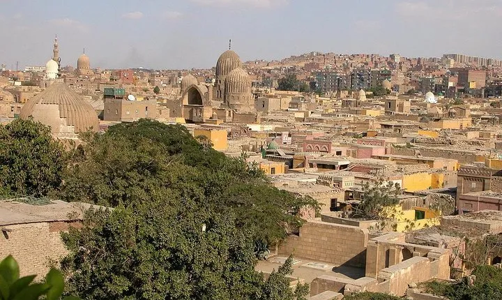 Private Half-Day Tour to City of the Dead and Mosque of Ibn Tulun in Cairo