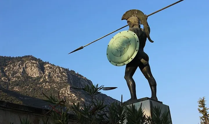 Private Luxury Full Day Tour to Thermopylae & Delphi