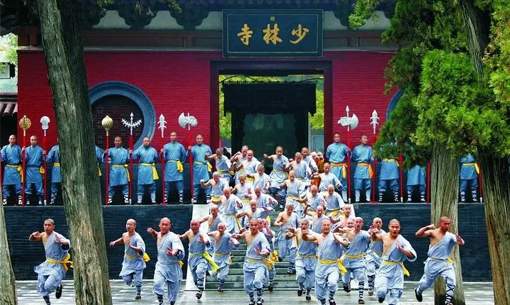 Independent Tour to Shaolin Temple and Longmen Grottoes from Zhengzhou