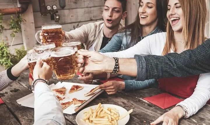 British Beer, London Soho Pubs Self-Guided Tour Booklet 