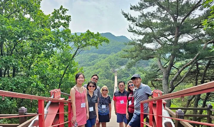 Korea DMZ Tour with Gloster Memorial & Heroes Suspension Bridge