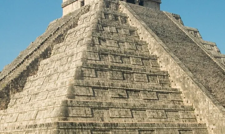 The Way of Kukulkan: A Self-Guided Audio Tour