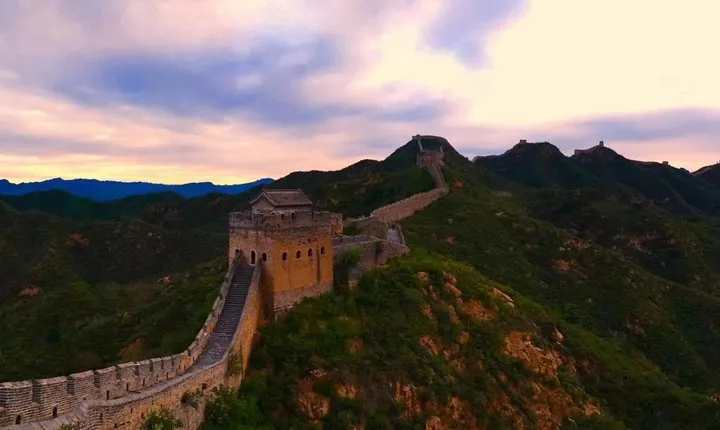 Private Tour-Huangyaguan Great Wall and Jinhai Lake