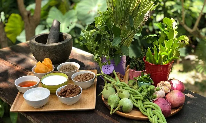 Secrets of Thai Cooking and have fun with a Market Tour From Chiang Mai