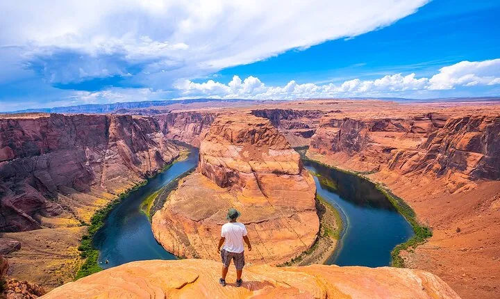 Antelope Canyon & Horseshoe Bend, 1-Day Tour from Las Vegas