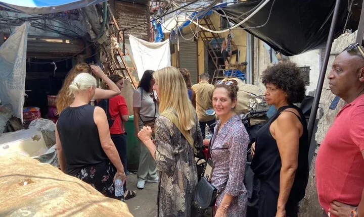 Best of Dharavi Slum with Market Tour 