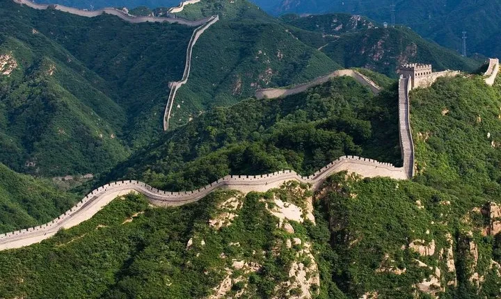 Beijing Private Tour to Badaling Great Wall and Longqing Gorge with Boat Ride