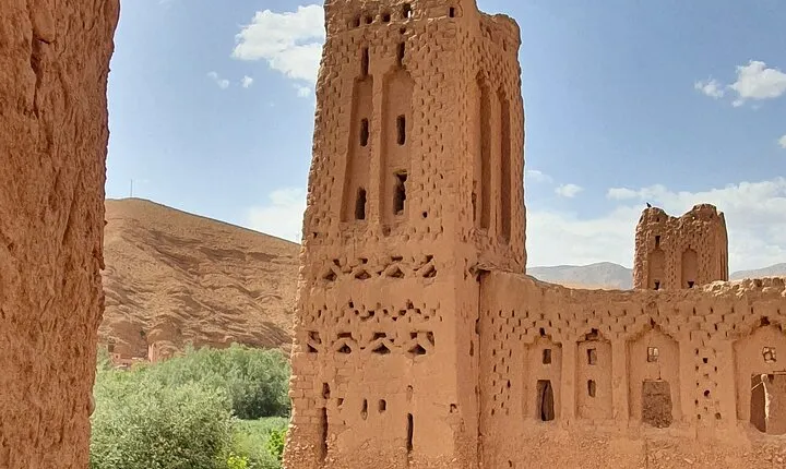 Dades Gorge - Roses Valley -1000 Kasbah ruins Trek