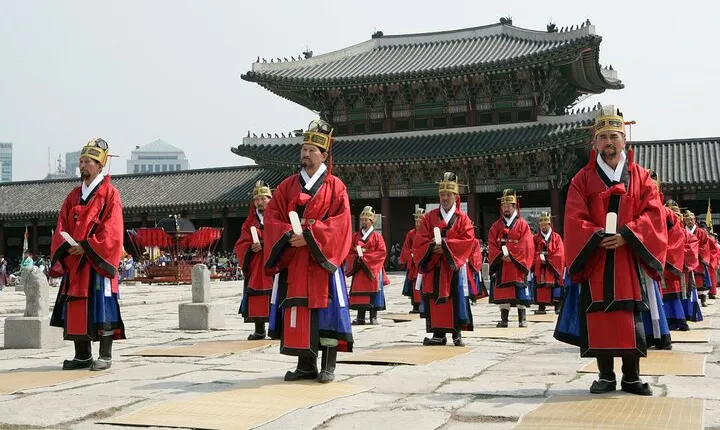 Private Unesco Tour in Seoul with Guide