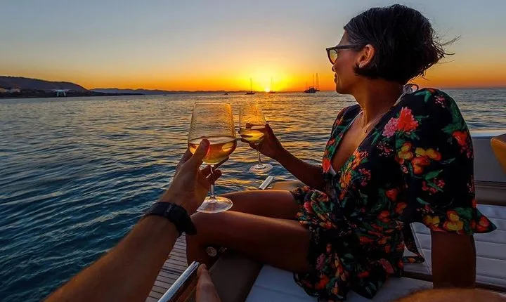 Small Group Boat Day & Evening Tour to Sorrento Coast and Capri 