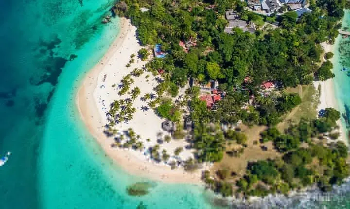 Samana: Bacardi Island and El Limon Waterfall