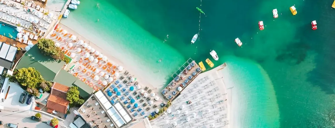 Ksamil, Albanian Riviera and the Blue Eye full-day tour from Tirana