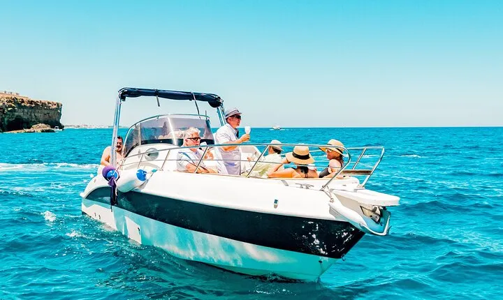 Polignano a Mare boat tour emotions, caves, diving and appetizers