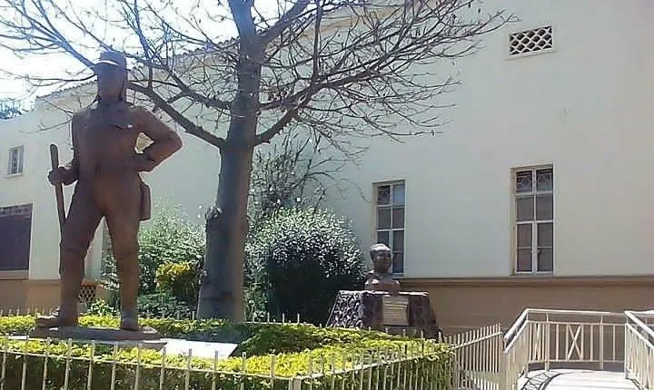 Livingstone Town Tour -David Livingstone 's Story