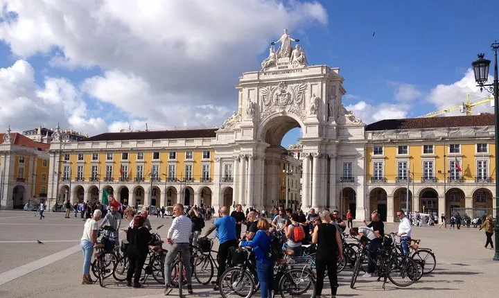Central Lisbon E-Bike Tour
