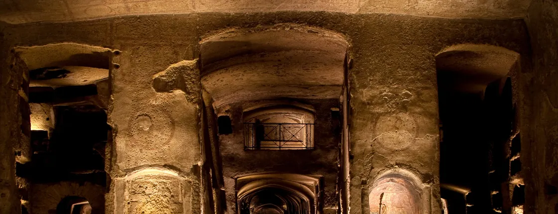 Guided tour of the Catacombs of San Gennaro
