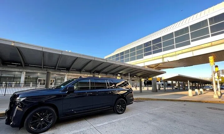 Private NYC 4WD Transportation Tour