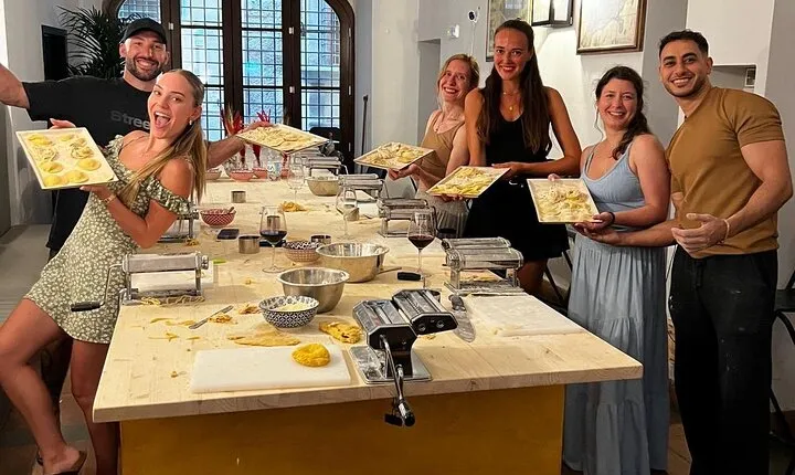 Authentic Pasta Making Class in Florence with a Local Chef