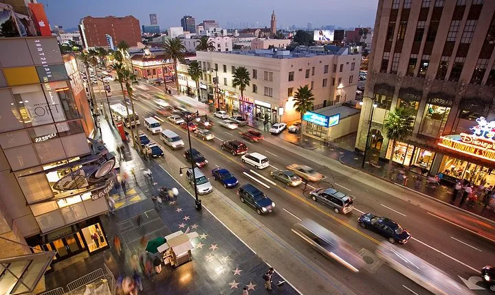 Private sightseeing tour of Beverly Hills