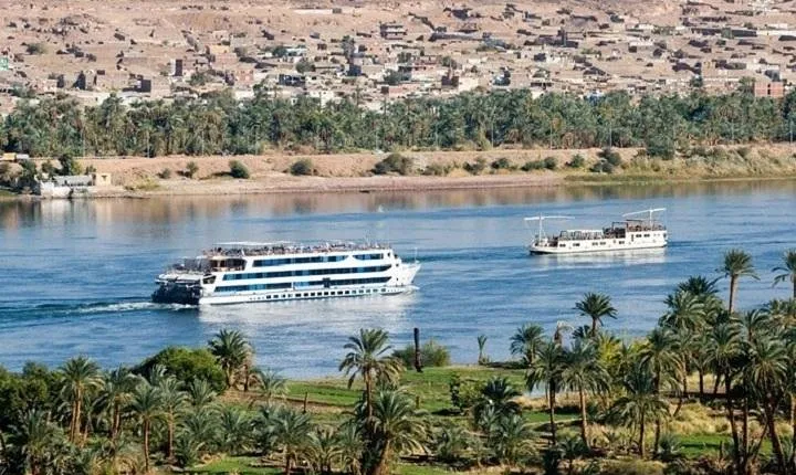 3 Night Deluxe Nile Cruise From Aswan to Luxor With Abu Simbel