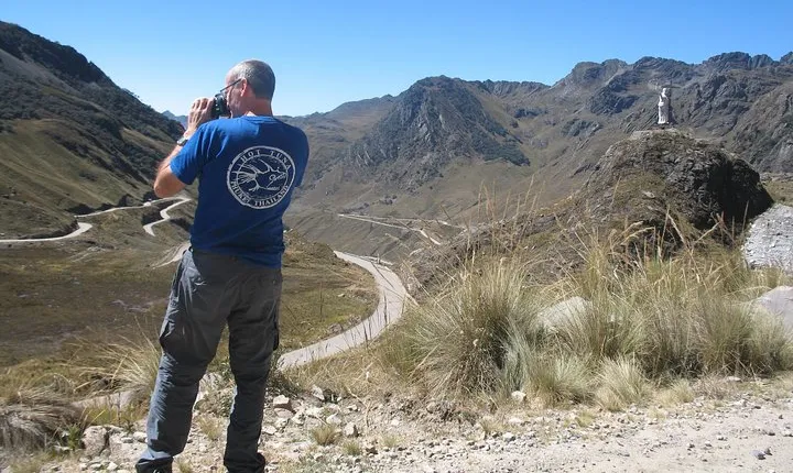 Olleros - Chavin Preinca trail trek 3 days Comunity support