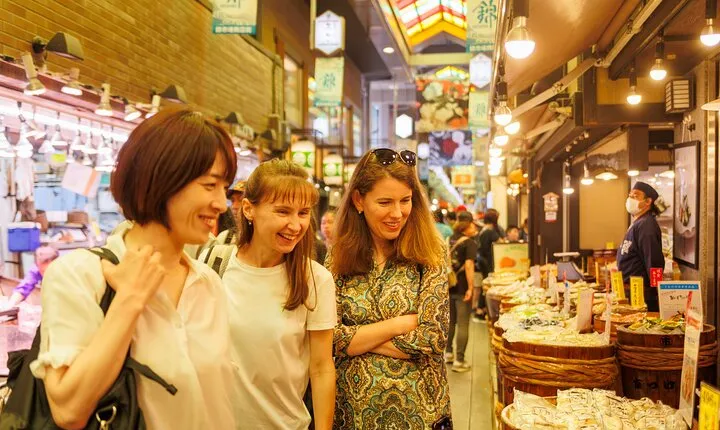 Kyoto Nishiki Market Food and Culture Walking Tour