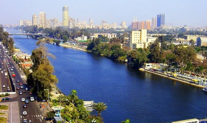 Downtown Cairo Half-Day Tour with Egyptian Dinner
