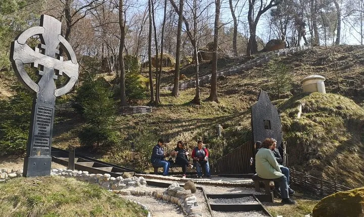 Mystery, geology & rural experience, Traditional LUNCH included